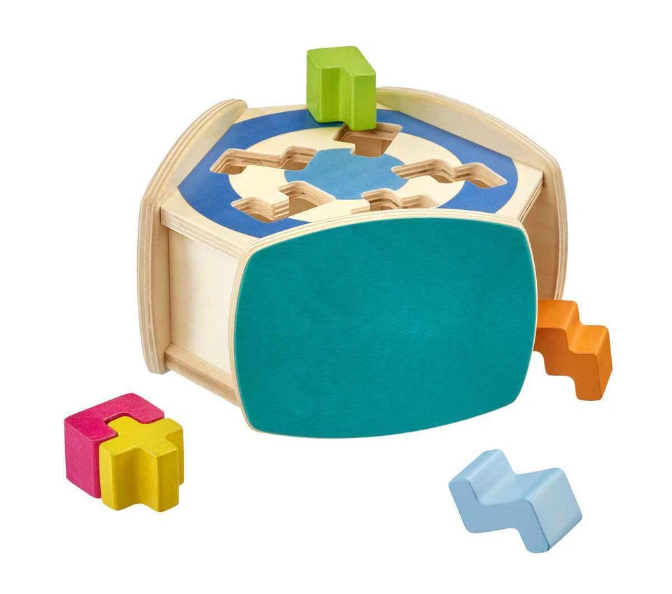 Puidust sorteerimismäng - loogika kuup fiiguridega