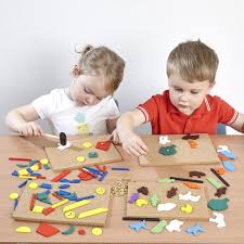 Goki kÀsitöökomplekt Talu Haamri ja naeltega